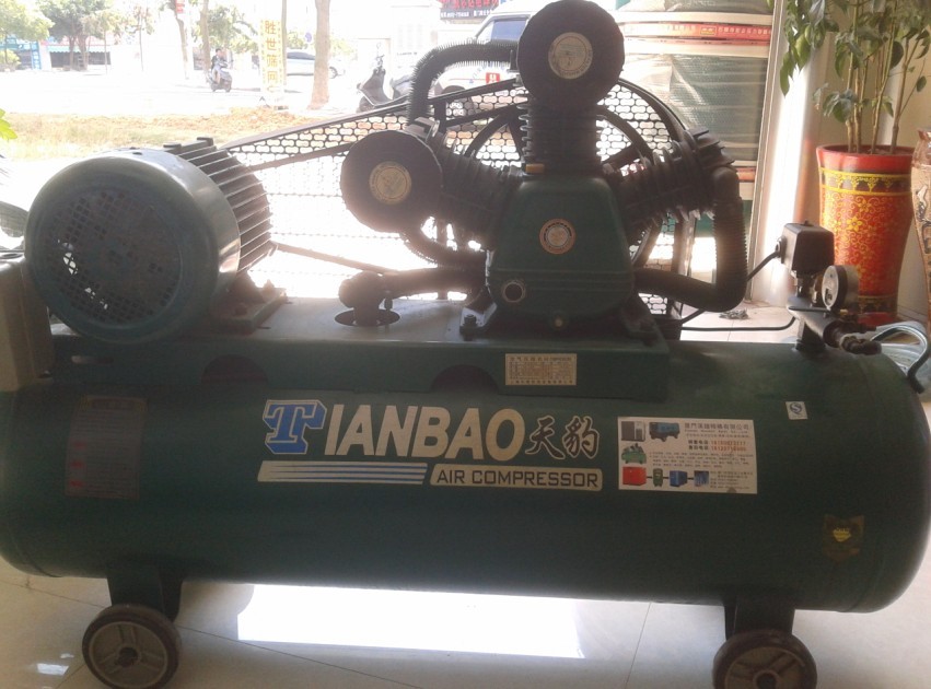 二手螺桿式、活塞機(jī)空壓機(jī)出租出售